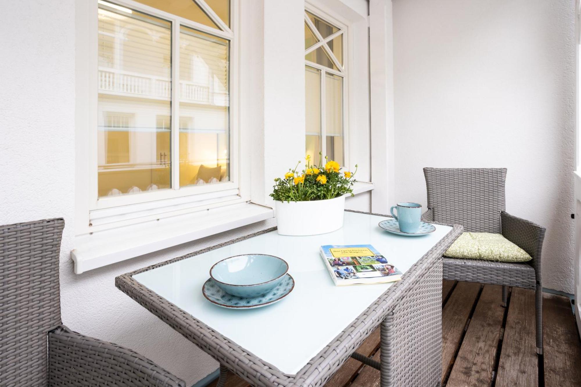 Fewo Auszeit Im Haus Strandburg Binz Exterior foto
